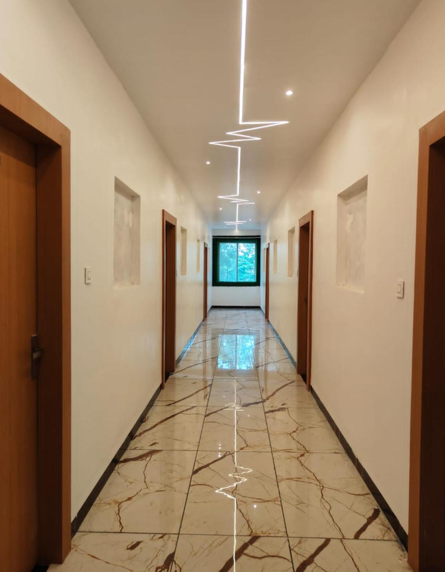 Rk Hotel & Restaurant Dewas ภายนอก รูปภาพ